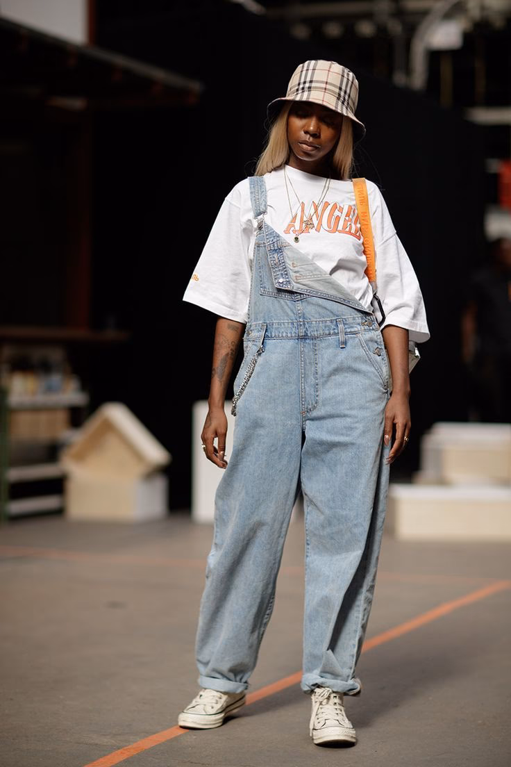 Were dungarees a trend in 90s hip hop fashion?