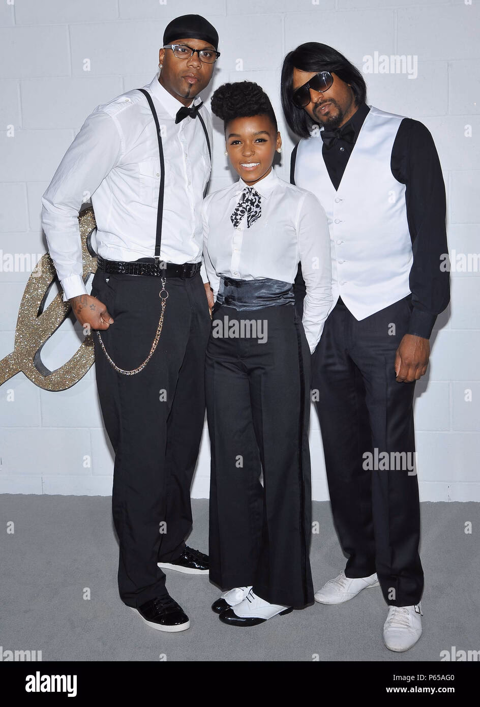 What did people wear in the 2000s?