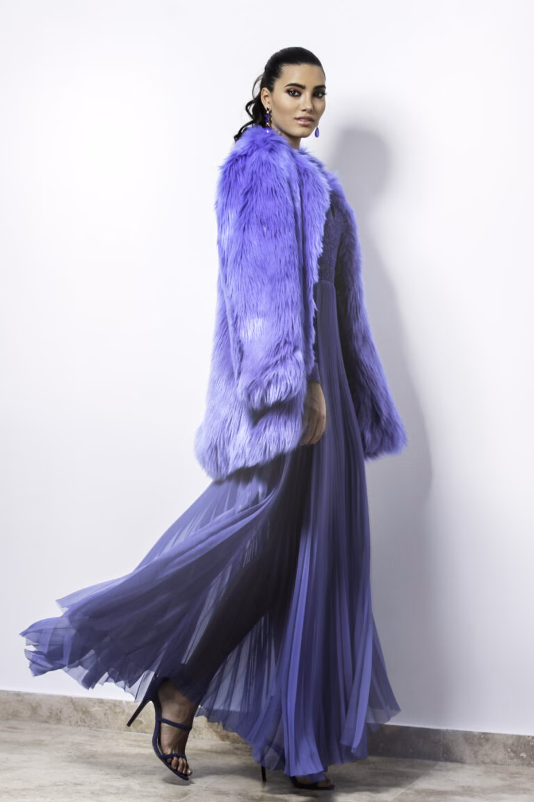 Is black tie optioneel voor een lange jurk?