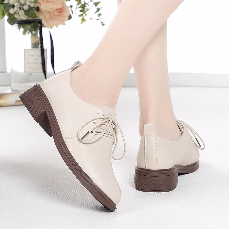 Welke schoenen voor grote voeten?