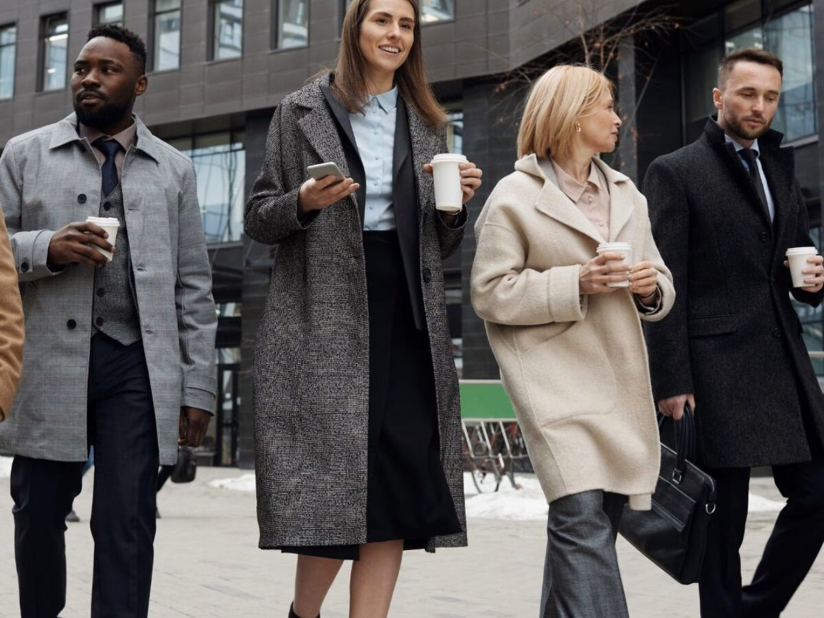 What should an entrepreneur wear?