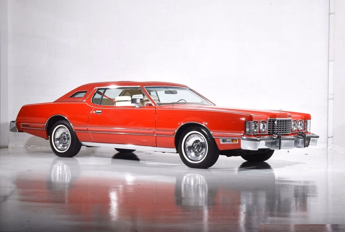 What is a 1977 Ford Thunderbird American Classic?