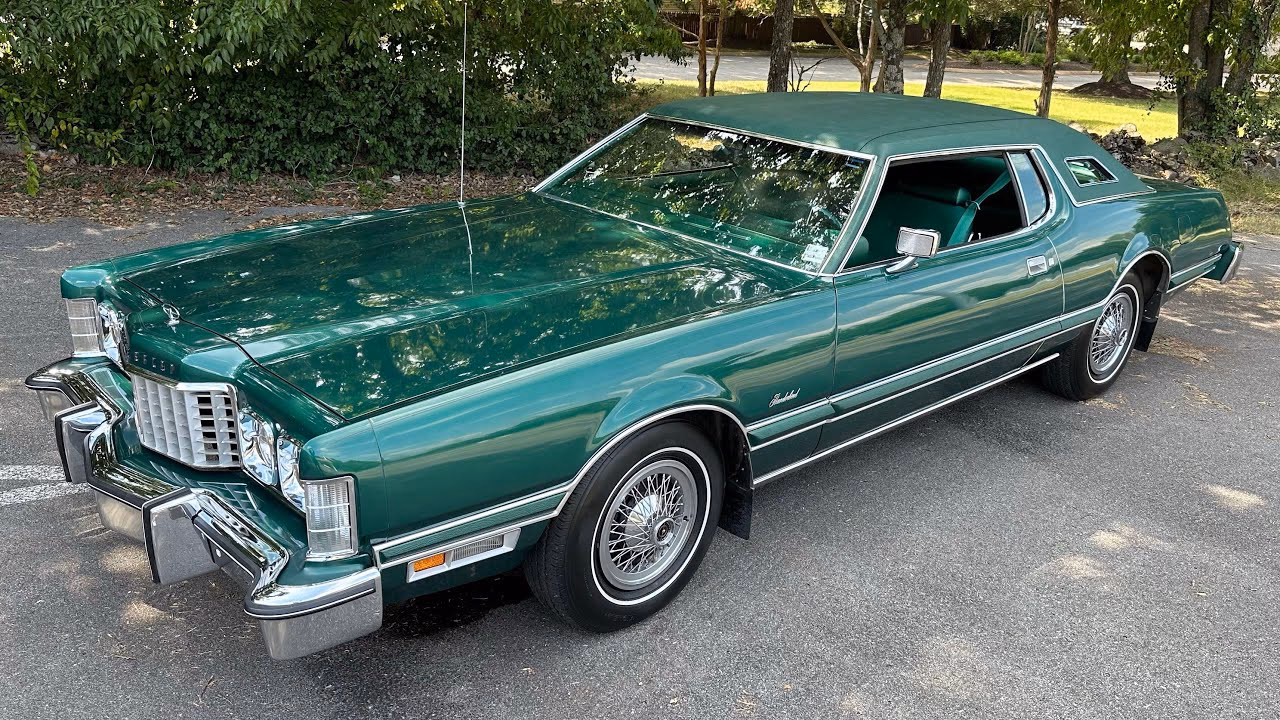 What is a 1977 Ford Thunderbird American Classic?