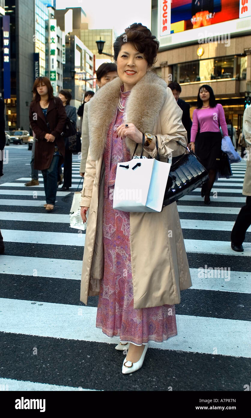 What are the best shopping streets in Ginza?