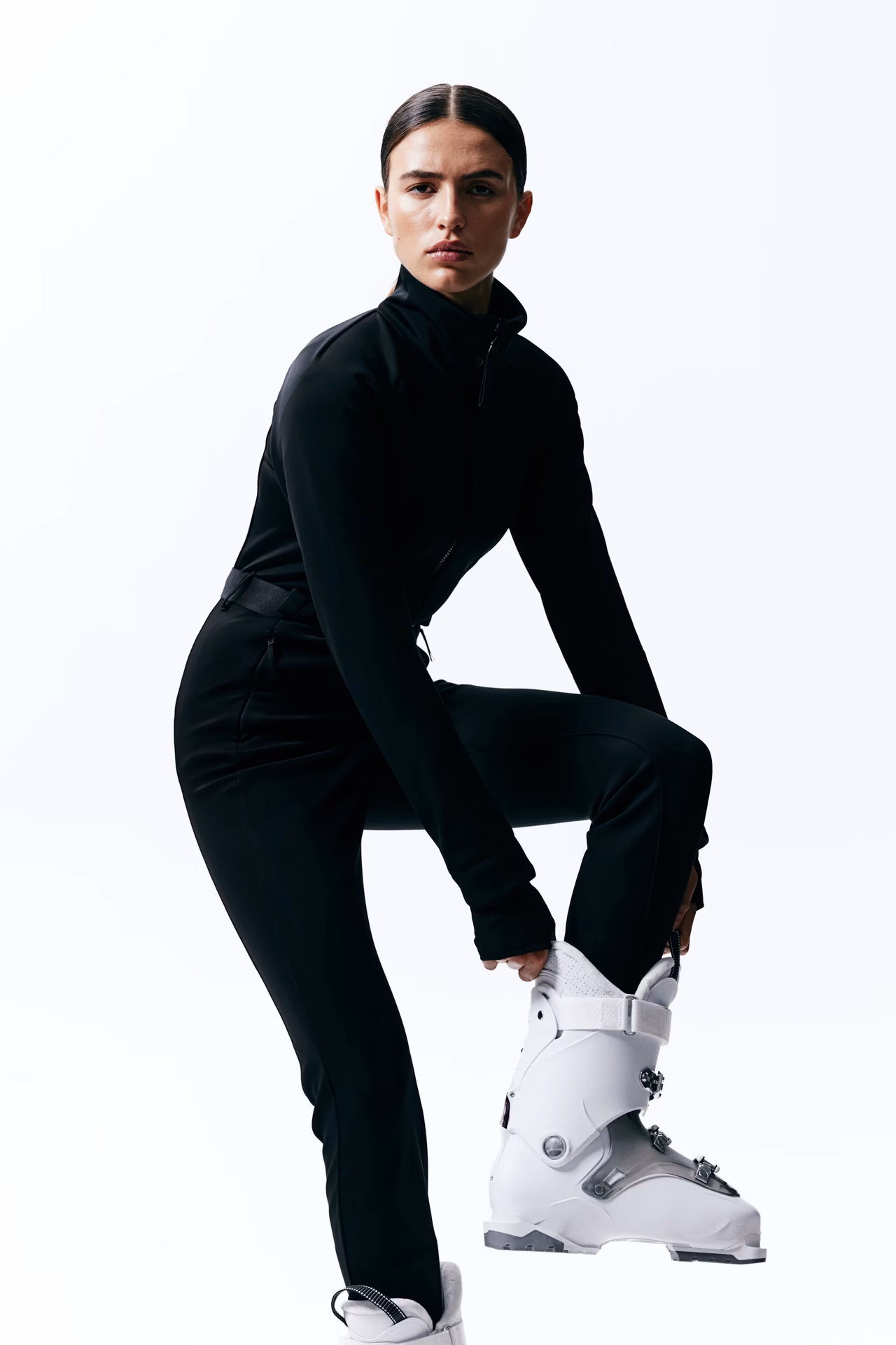 Does H&M have a ski suit?