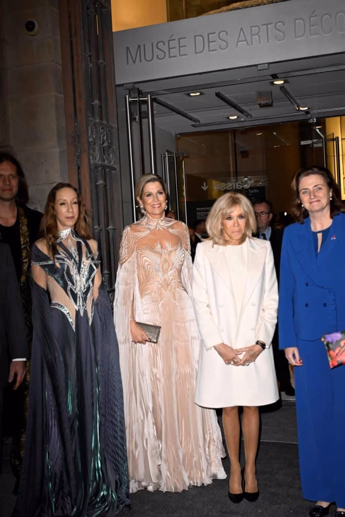 Wie draagt Iris van Herpen?