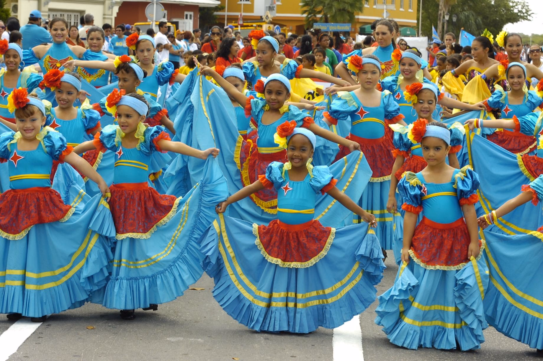 Can I rent snorkel gear in Aruba?
