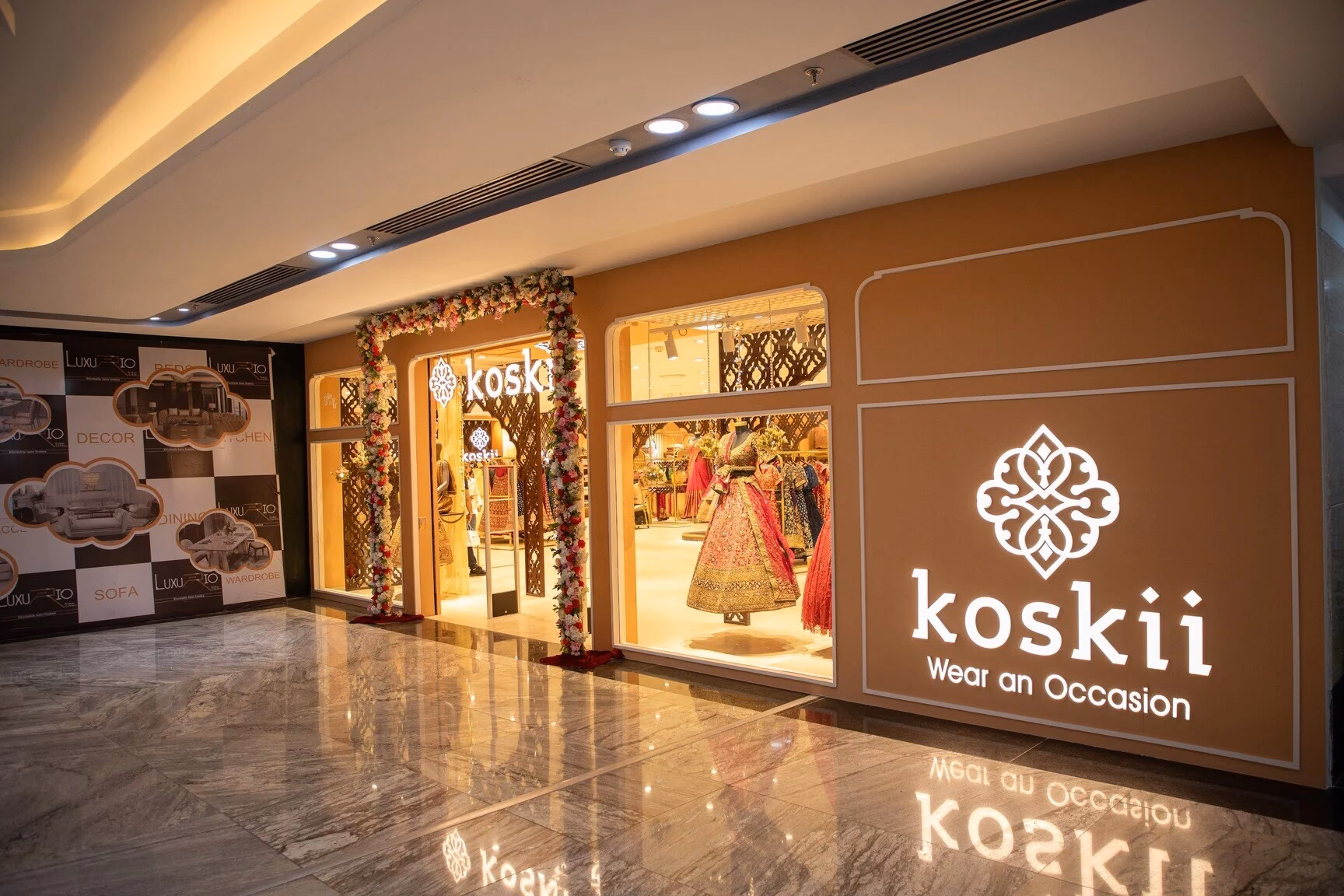 Where can I buy koskii sarees online?