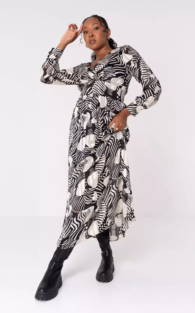 Hoe heet een zwart-witte jurk?