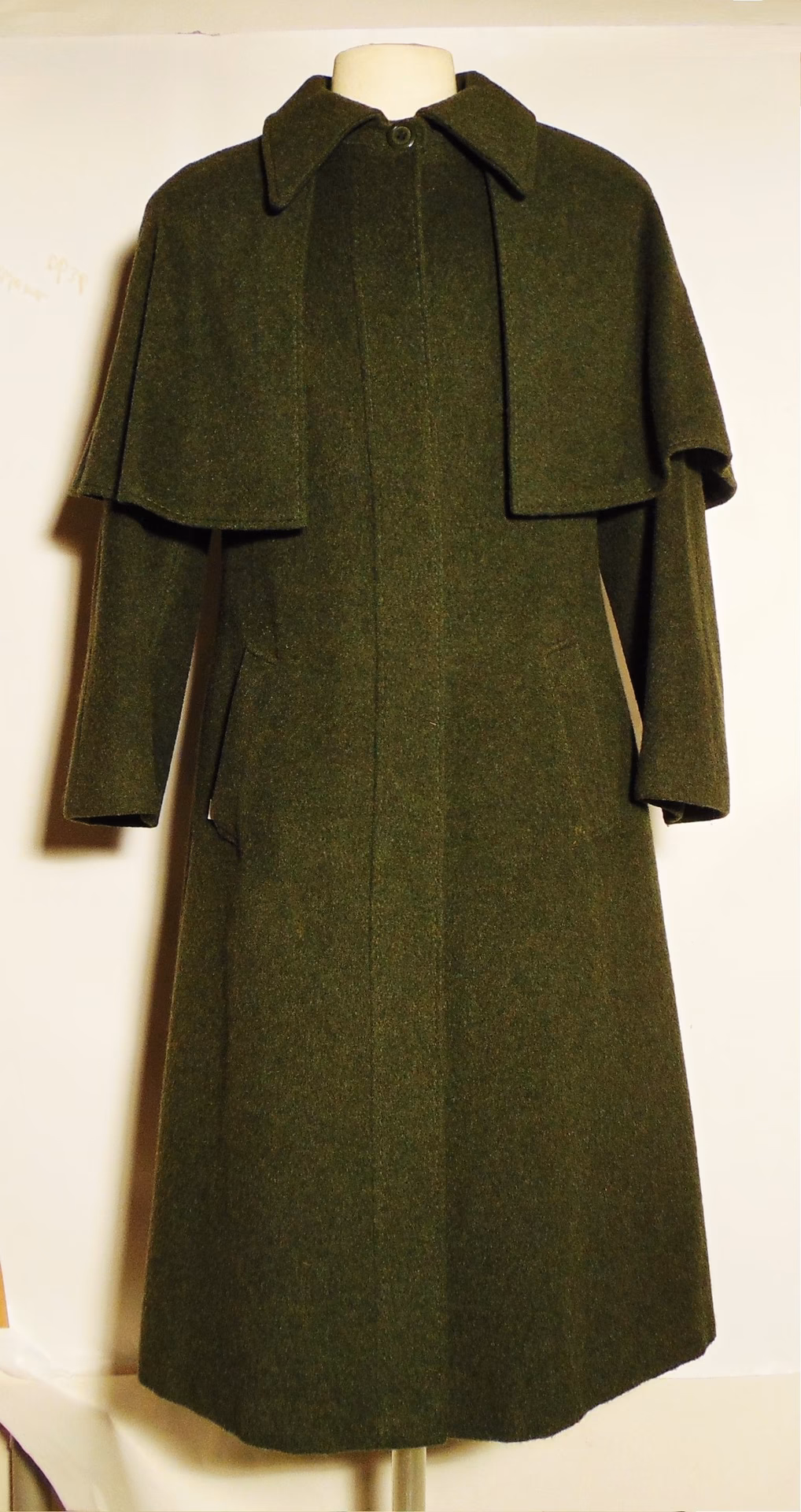 What makes a loden fabric a 'loden'?