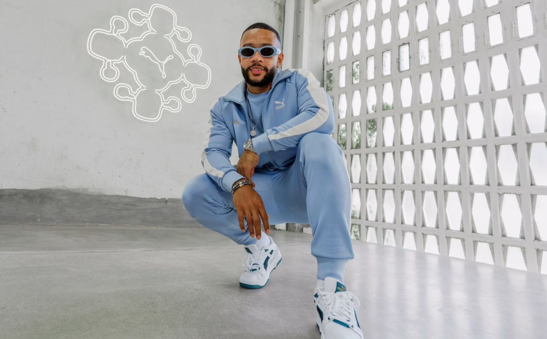 Where can you buy clothes in Memphis?