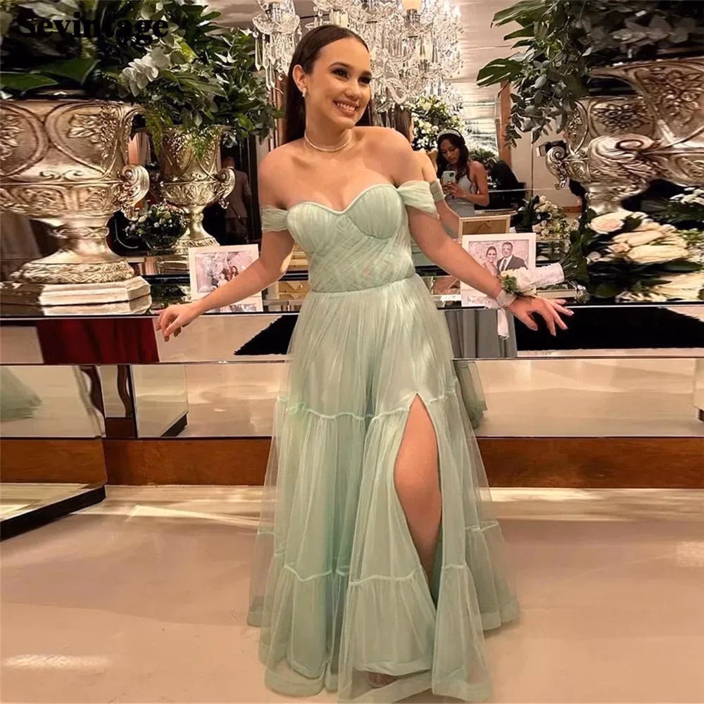 Can you wear jeans in Saudi Arabia?