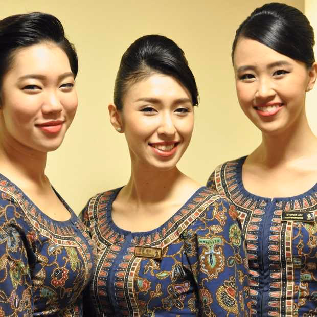 Are locals repping luxury brands in Singapore?