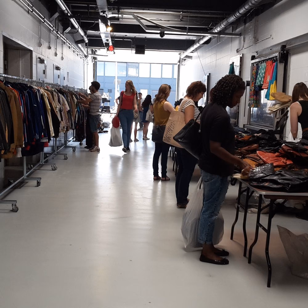 Waar kan ik het beste tweedehands kleding verkopen?