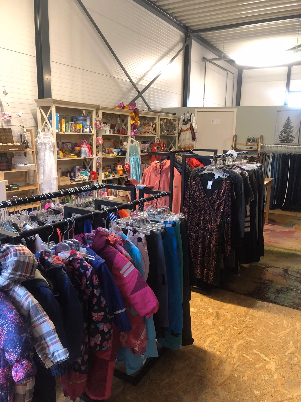 Wat zijn de openingstijden van Het Goed in Hoogeveen?