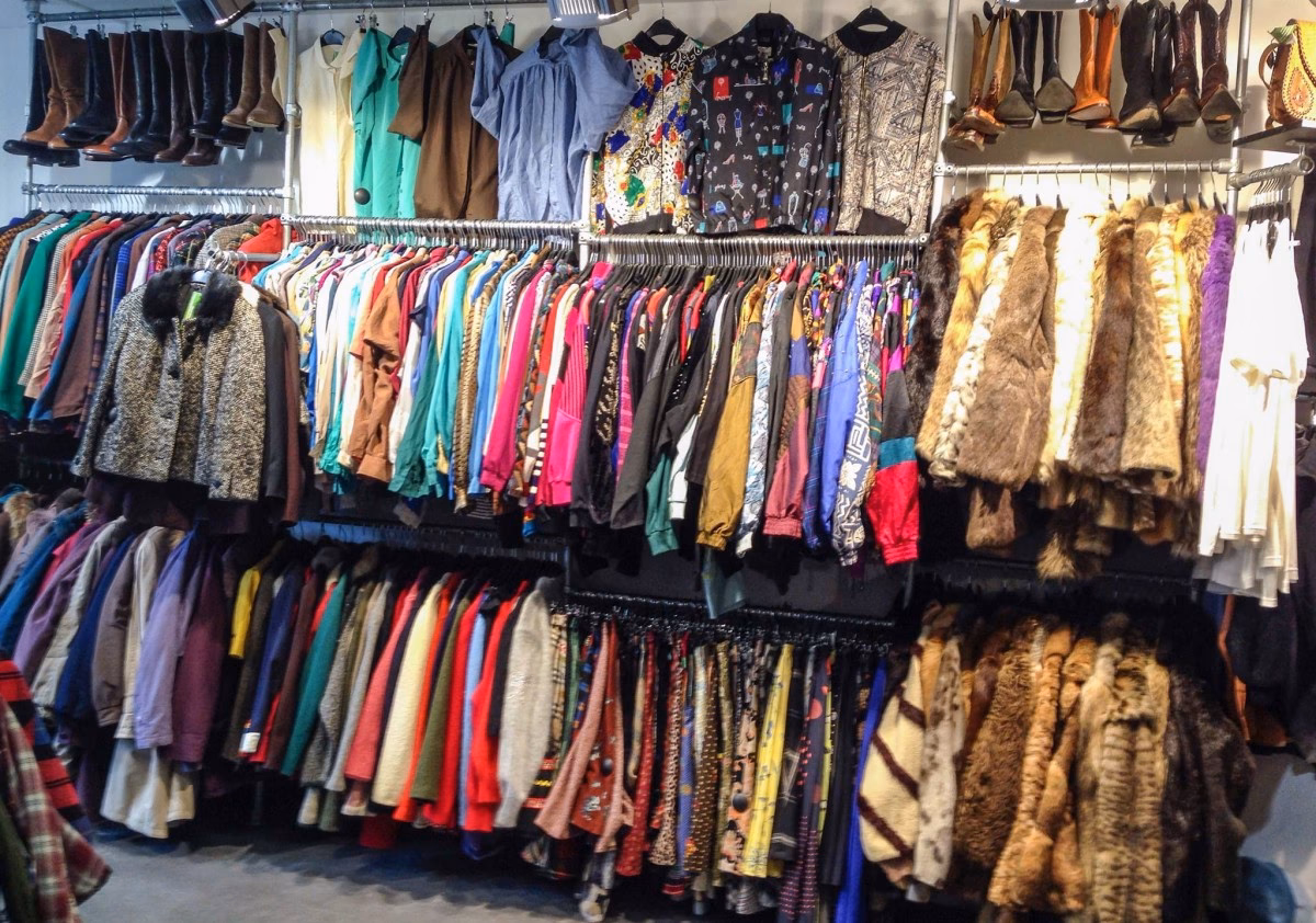 Waar kan ik kleding inleveren in Utrecht?