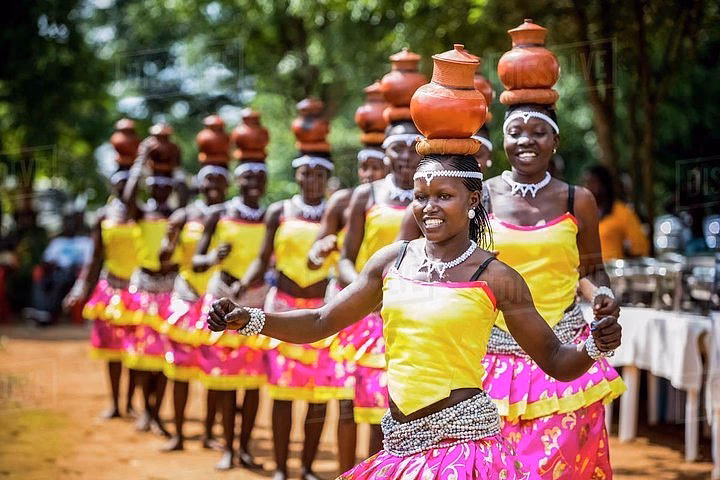 What do Ugandans wear?