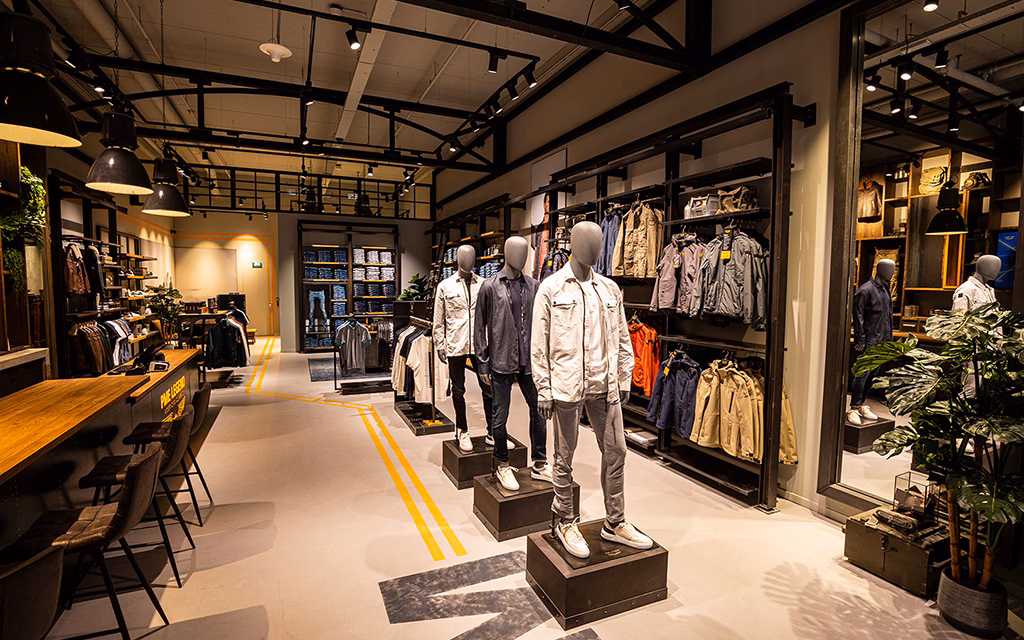 Wat verdien je in het outlet Roermond?