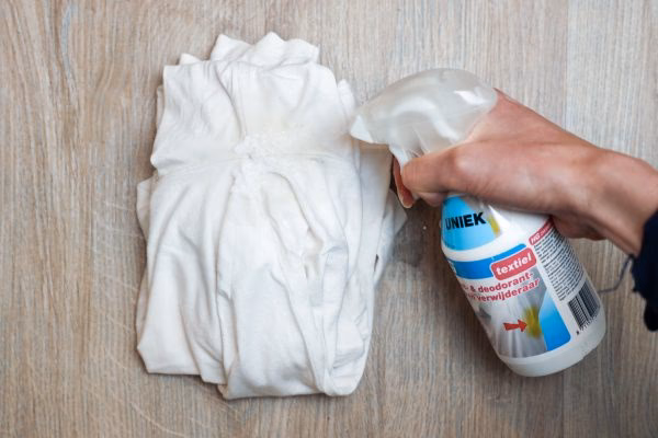 Wat doet Hg tegen zweetgeur uit kleding verwijderen?